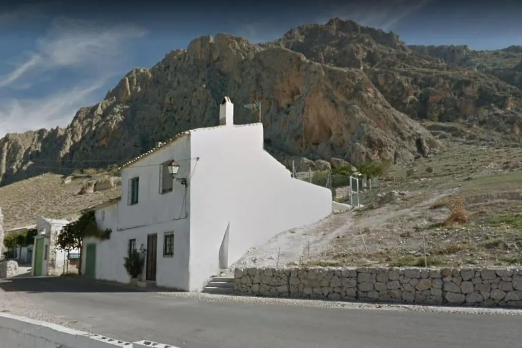 Сasa de vacaciones Casa De Mirasierra Bedmar y Garciez